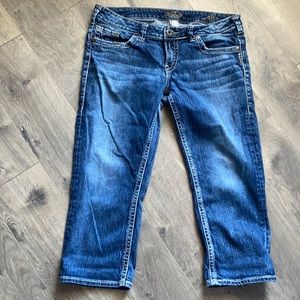 Silver Aiko Capri size 32